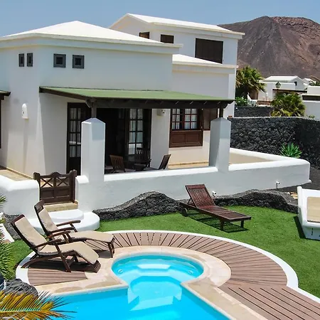 Eslanzarote Victoria, Heated Pool, Super Wifi, Sat Tv Playa Blanca (Lanzarote)